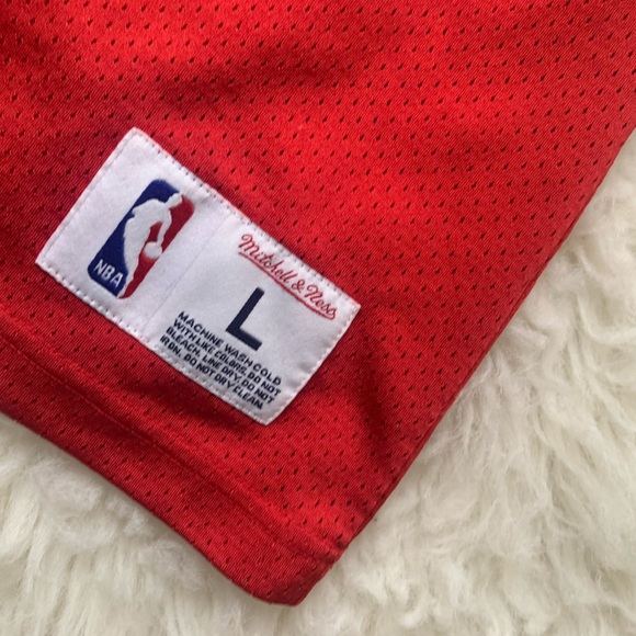 Chicago Bulls Old School Retro Jersey by Mitchell and Ness NBA Size: L - Picture 8 of 8